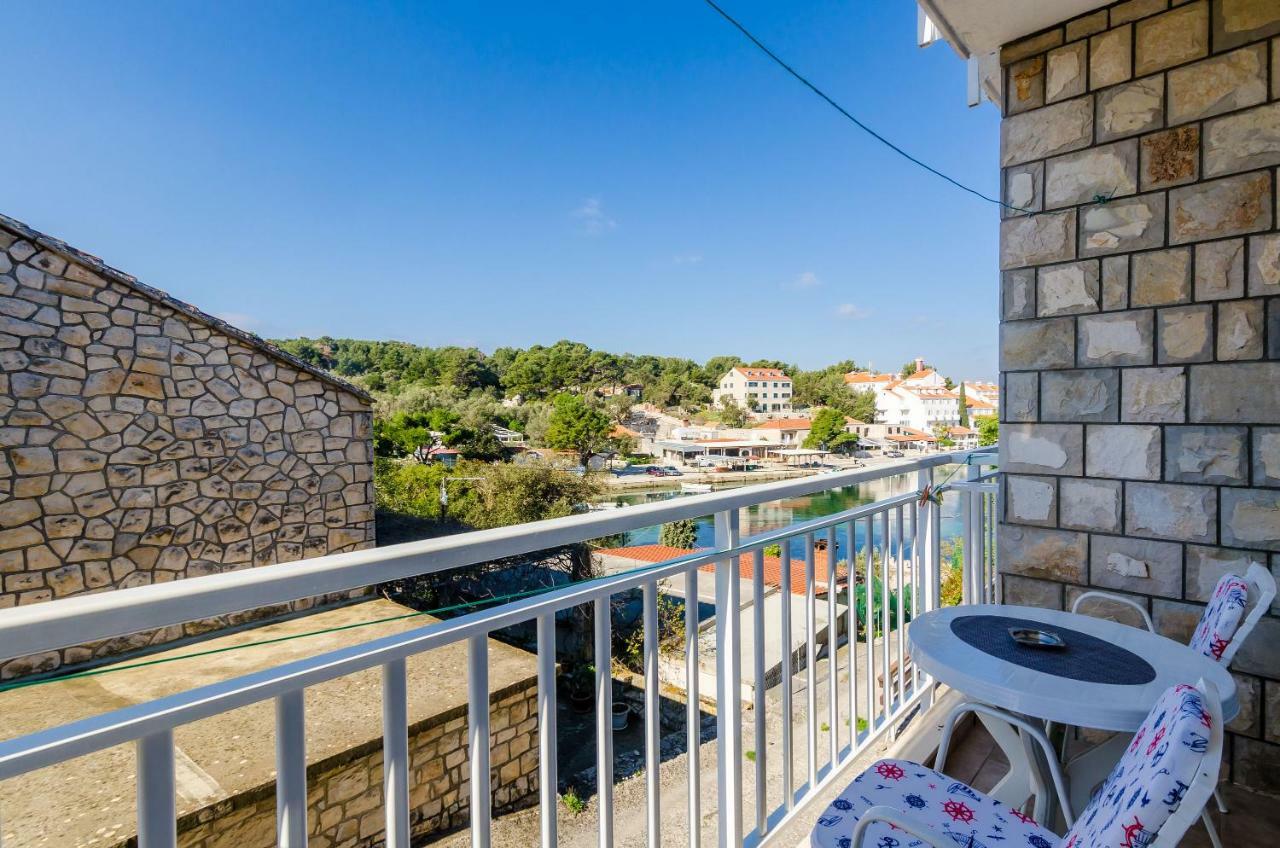 Apartments Lorena Mljet Pomena Exterior foto